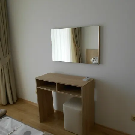 Crystal Ii Appartement *
